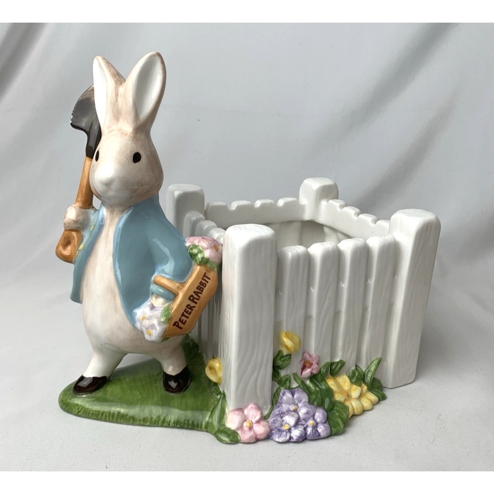 Peter Rabbit Ceramic Planter Teleflora 2001 Garden Fence Beatrix Potter Cachepot
